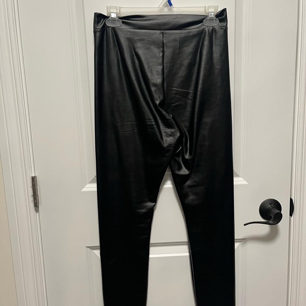 Leather leggings
